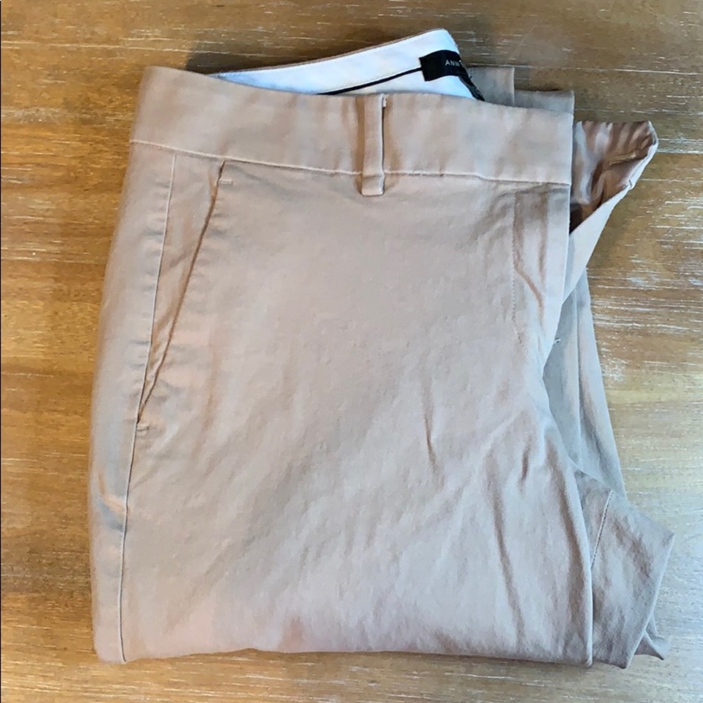 Ann Taylor Devin Straight Leg Pant - Size 6 - Picture 1 of 4